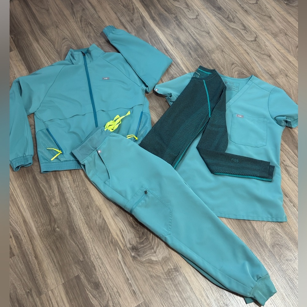 Figs Scrubs